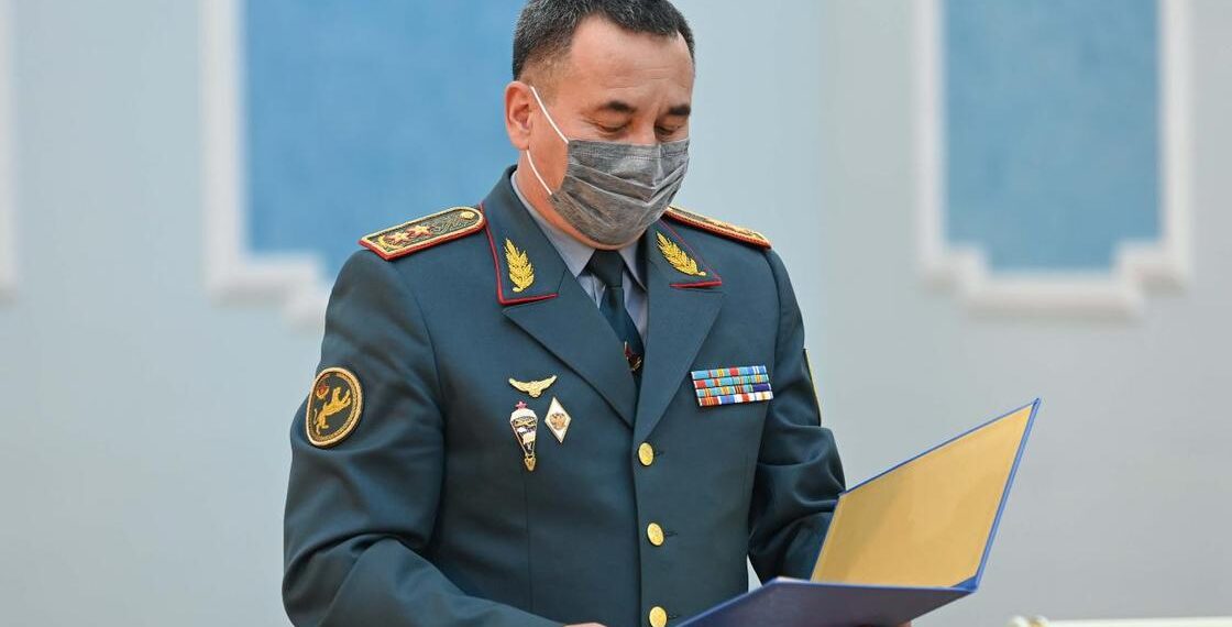 Бұрынғы қорғаныс министрі Бектанов қамауға алынды