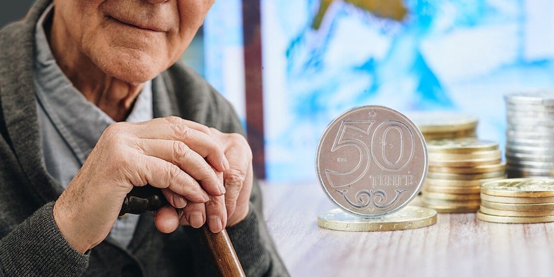 Зейнеткерлер зейнетақысының жартысына жуығын азық-түлікке жұмсайды