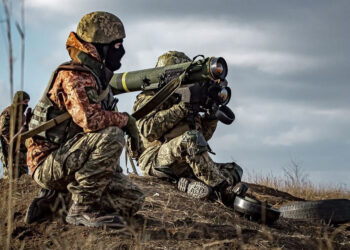 Зеленский Донбасс үшін шайқас басталғанын мәлімдеді