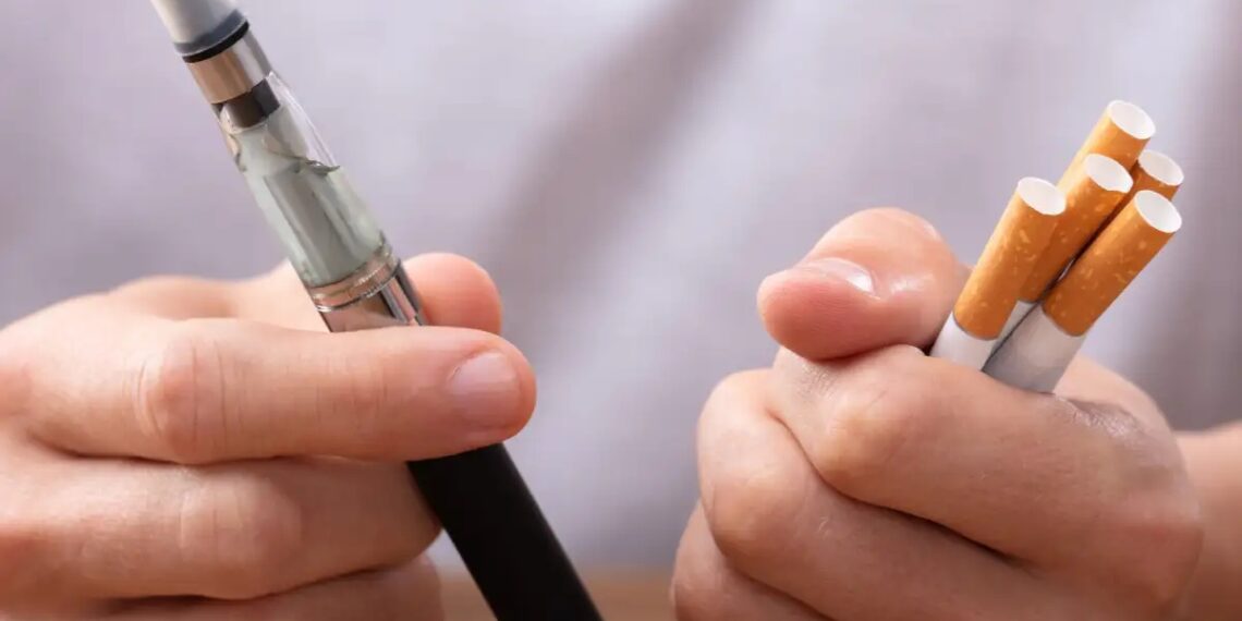 Қазақстанда жасөспірім қыздардың 60 пайызы темекі шегеді