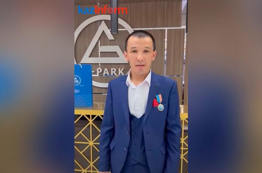 Бейбіт күннің батыры