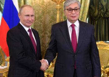 Қасым-Жомарт Тоқаев Владимир Путинмен кездесу өткізді