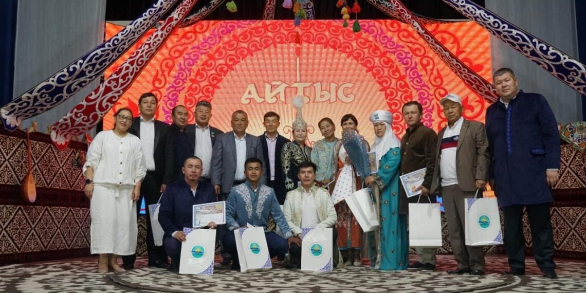 Түркістан: Келес ауданында республикалық ақындар айтысы өтті