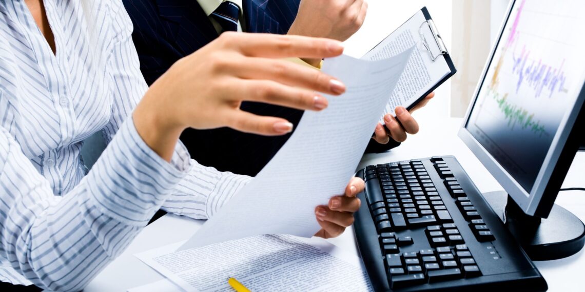 Кәсіпкерлерден 8 млн астам қаржыны негізсіз алған