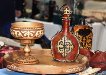 Түркістандық қолөнер шеберлері өнімдерін сата аламай отыр