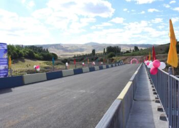 Түркістанда жаңа көпір ел игілігіне берілді