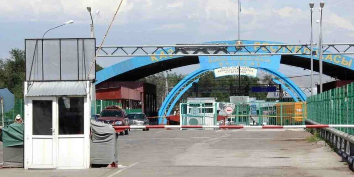 Қарақалпақстанда төтенше жағдай режимі алынды