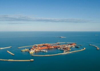 Қашаған кен орны мұнай өндіре бастады