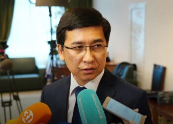 Бір балаға өзгелер 100 мың, Аймағамбетов 35 мың жұмсаған