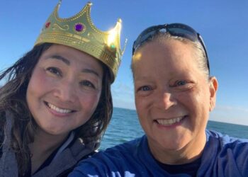 Қазақстандық әйел алғаш рет Каталина бұғазын жүзіп өтті