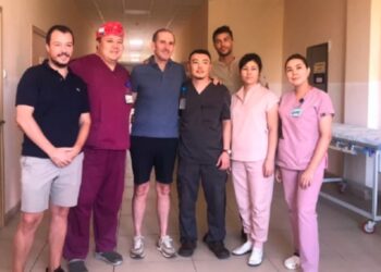 Қазақстандық дәрігерлер испаниялық туристі аман алып қалды