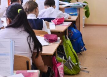 Тұрмысы төмен отбасынан шыққан оқушыларға берілетін қаражат сомасы ұлғайтылады