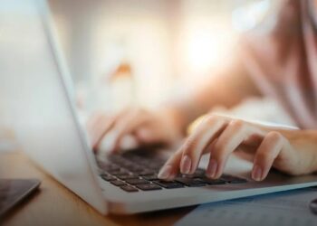 «Үздік педагог-2022» байқауына өтінім қабылдау ұзартылды