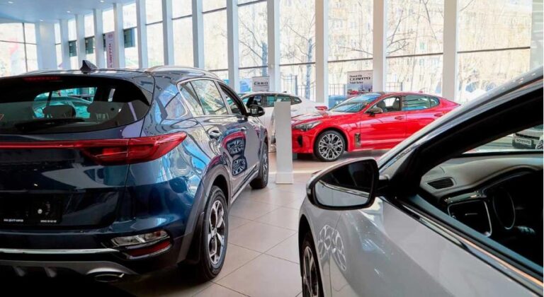 Ресей азаматтары көлік сатып алу үшін қазақстандықтарға қосымша 350 мың теңге төлейді