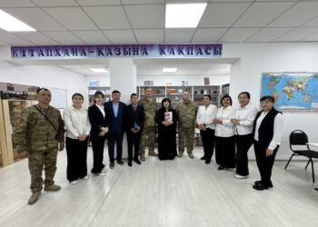 ТҮРКІСТАНДА ҰЛТТЫҚ КІТАП КҮНІ ҚҰРМЕТІНЕ ӘСКЕРИ БӨЛІМДЕ ЖЫЛЖЫМАЛЫ КІТАПХАНА ПУНКТІ АШЫЛДЫ