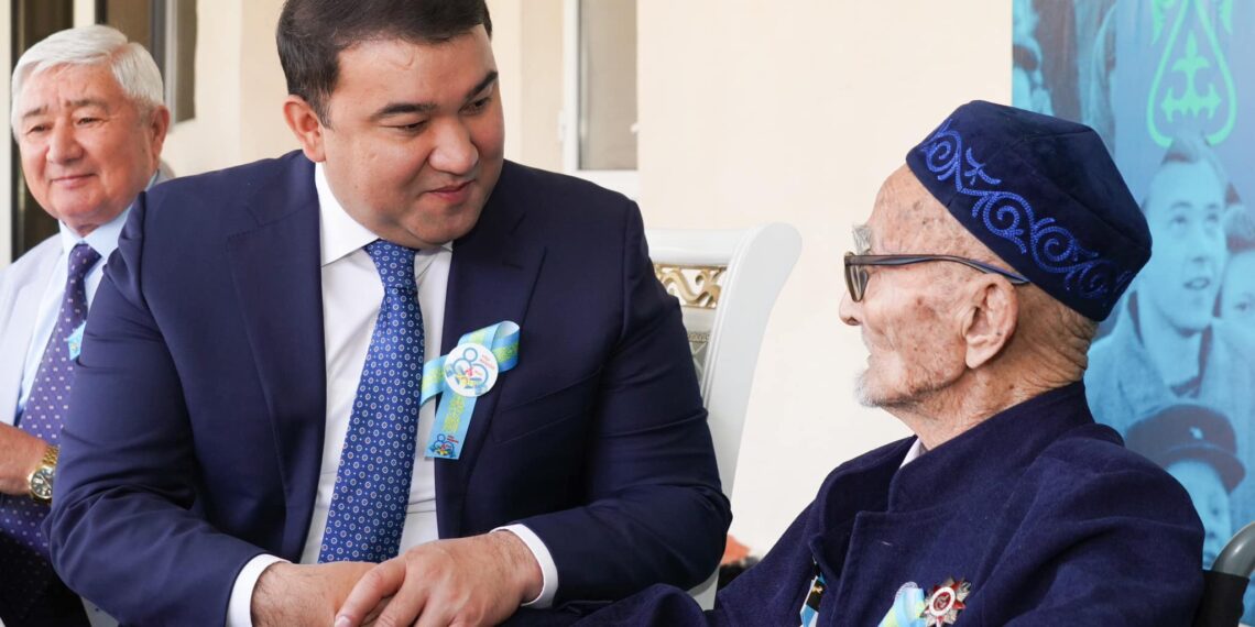 КЕНТАУДА 100 ЖАСТАҒЫ СОҒЫС АРДАГЕРІНЕ ҚҰРМЕТ КӨРСЕТІЛДІ