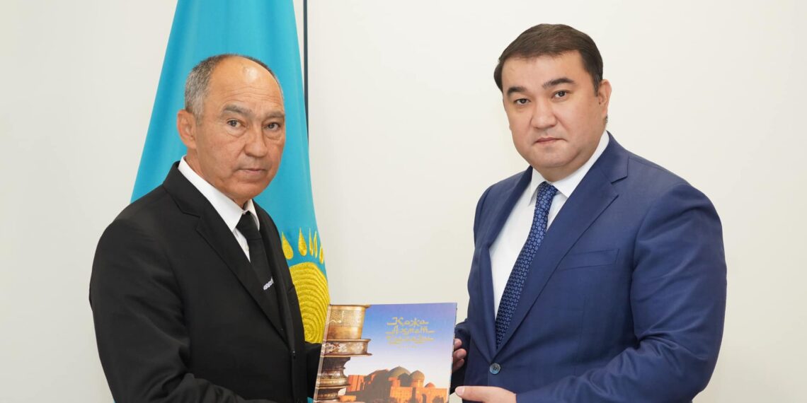 НҰРАЛХАН КӨШЕРОВ ТҮРІКМЕНСТАН РЕСПУБЛИКАСЫНЫҢ ДЕЛЕГАЦИЯСЫМЕН КЕЗДЕСТІ