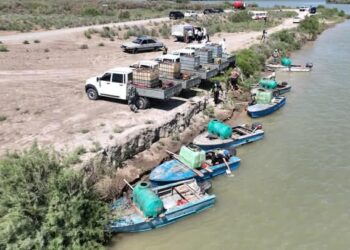 ТҮРКІСТАН: СЫРДАРИЯ ӨЗЕНІ АУМАҒЫНА 111 ТОННАДАН АСТАМ БИОПРЕПАРАТ ҚҰЙЫЛДЫ