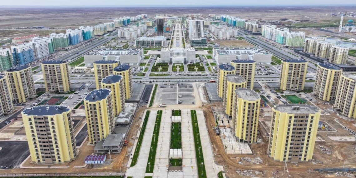 ТҮРКІСТАН ҚАЛАСЫНДА БИЫЛ 3000-НАН АСА ПӘТЕРДІ ПАЙДАЛАНУҒА БЕРУ ЖОСПАРЛАНҒАН