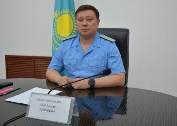 ШАРДАРА: АУДАН ПРОКУРОРЫ «КАЗКРАХМАЛ» ЖШС МӘСЕЛЕСІ БОЙЫНША ЖИНАЛЫС ӨТКІЗДІ