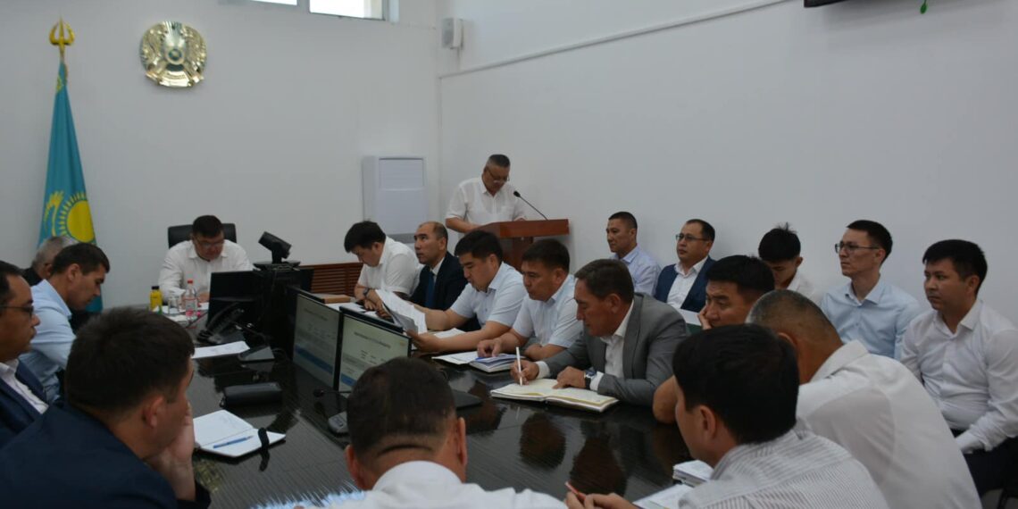 ШАРДАРА АУДАНЫНДА АППАРАТТЫҚ МӘЖІЛІС ӨТТІ