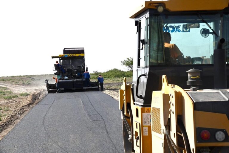 ТҮРКІСТАН: СОЗАҚТА ІШКІ ЖОЛДАР ЖАҢАРТЫЛУДА