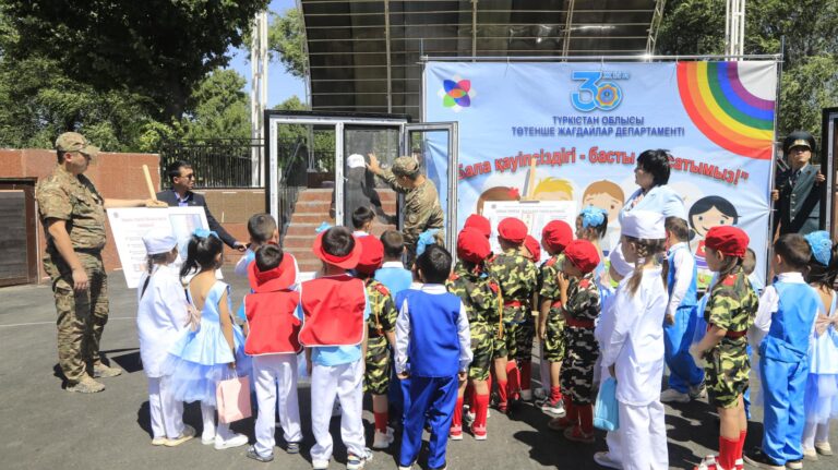 ТҮРКІСТАНДА «БАЛАЛАР ҚАУІПСІЗДІГІ–БАСТЫ НАЗАРДА!» АТТЫ ІС-ШАРА ӨТТІ