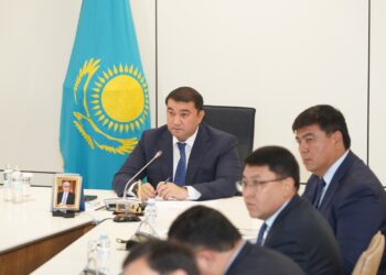 ӘР ТИЫН – ХАЛЫҚ ИГІЛІГІНЕ:  ӘКІМ ҚАТАҢ ТАПСЫРМА БЕРДІ