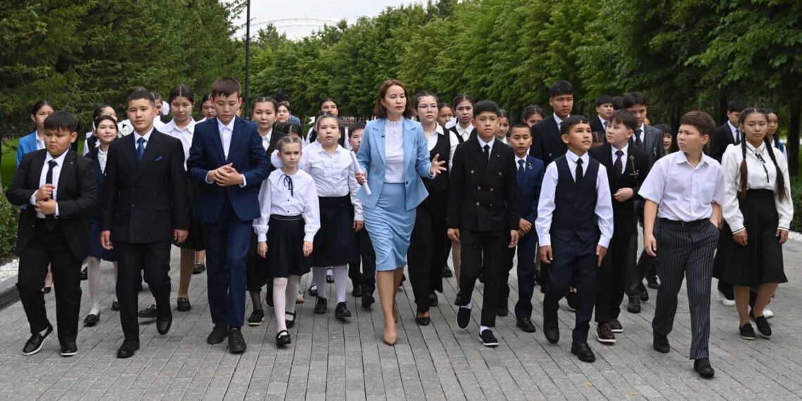 «Ақорда» резиденциясында балаларға экскурсия ұйымдастырылды