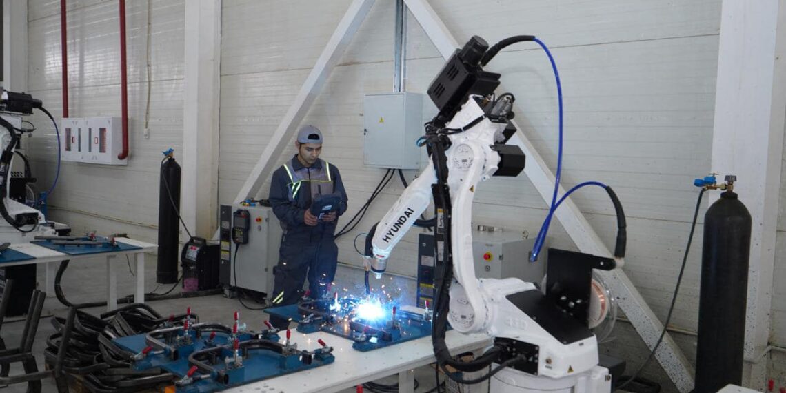 НҰРАЛХАН КӨШЕРОВ ТҮРКІСТАН ОБЛЫСЫНДАҒЫ ИНДУСТРИАЛДЫ АЙМАҚТАРДЫ ДАМЫТУДЫ КҮШЕЙТУ ТУРАЛЫ ТАПСЫРМА БЕРДІ