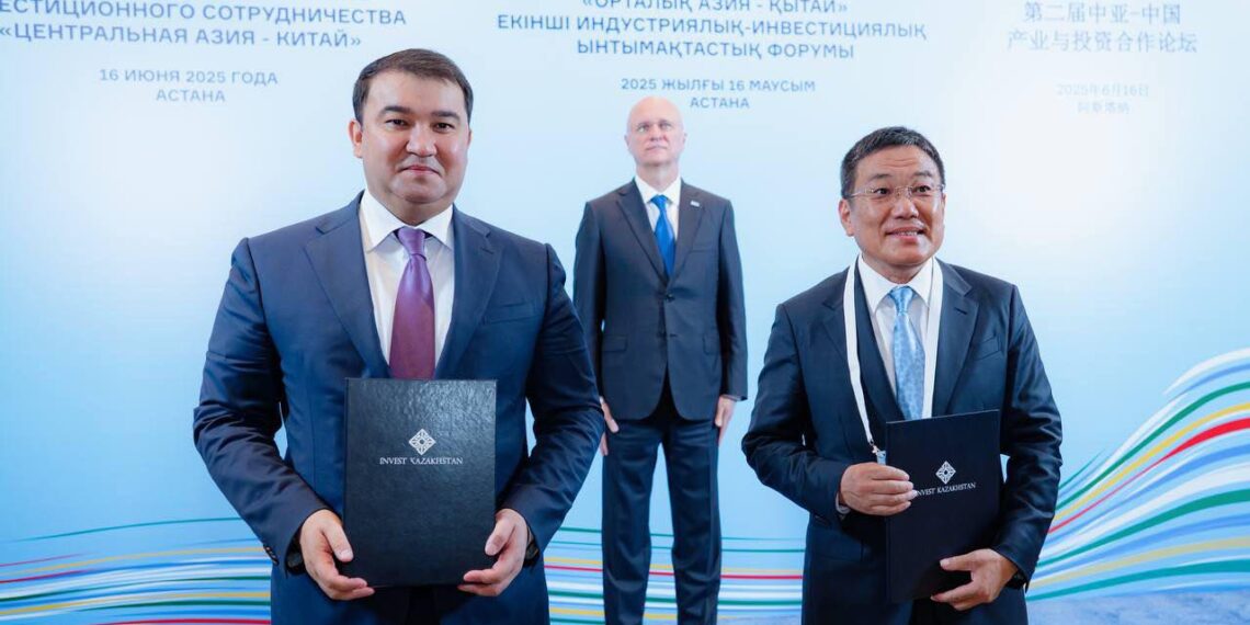 ТҮРКІСТАН ОБЛЫСЫ ҚЫТАЙМЕН 3 ІРІ ЖОБА БОЙЫНША МЕМОРАНДУМҒА ҚОЛ ҚОЙДЫ