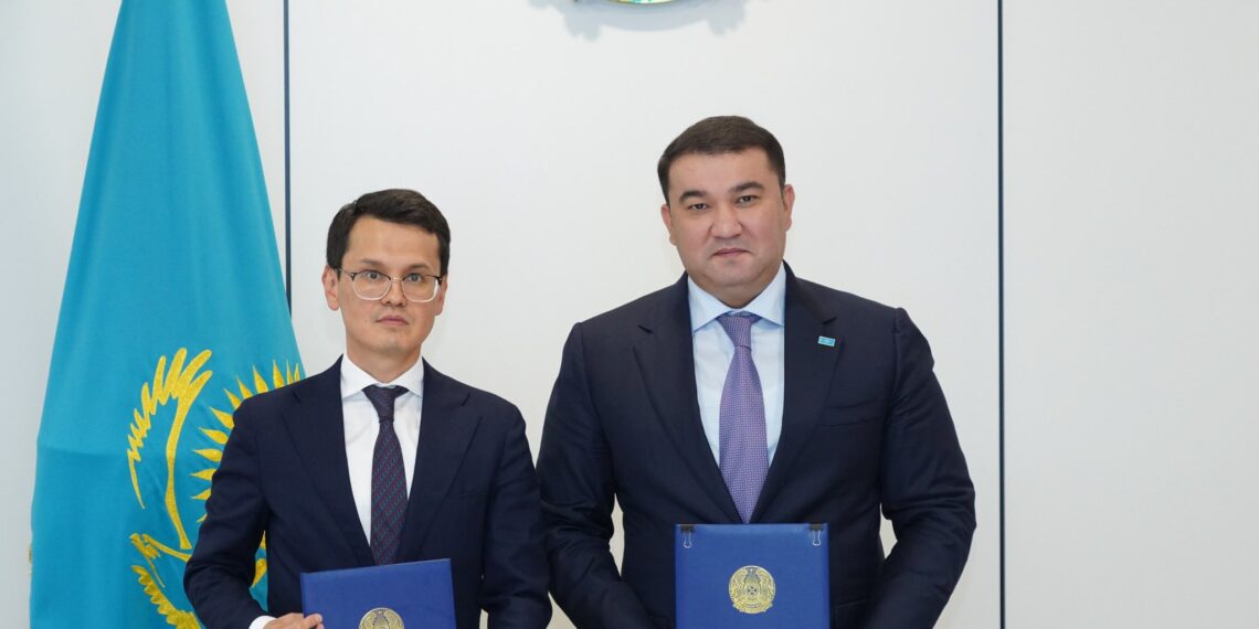 ТҮРКІСТАН ОБЛЫСЫНДА 372 АУЫЛДЫҚ ЕЛДІ МЕКЕННІҢ ИНТЕРНЕТКЕ ҚАТЫСТЫ МӘСЕЛЕСІ ШЕШІЛЕДІ