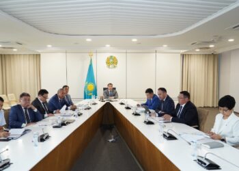 ТҮРКІСТАН ОБЛЫСЫНДА АНА МЕН БАЛА ДЕНСАУЛЫҒЫНА БАСЫМДЫҚ БЕРІЛУДЕ