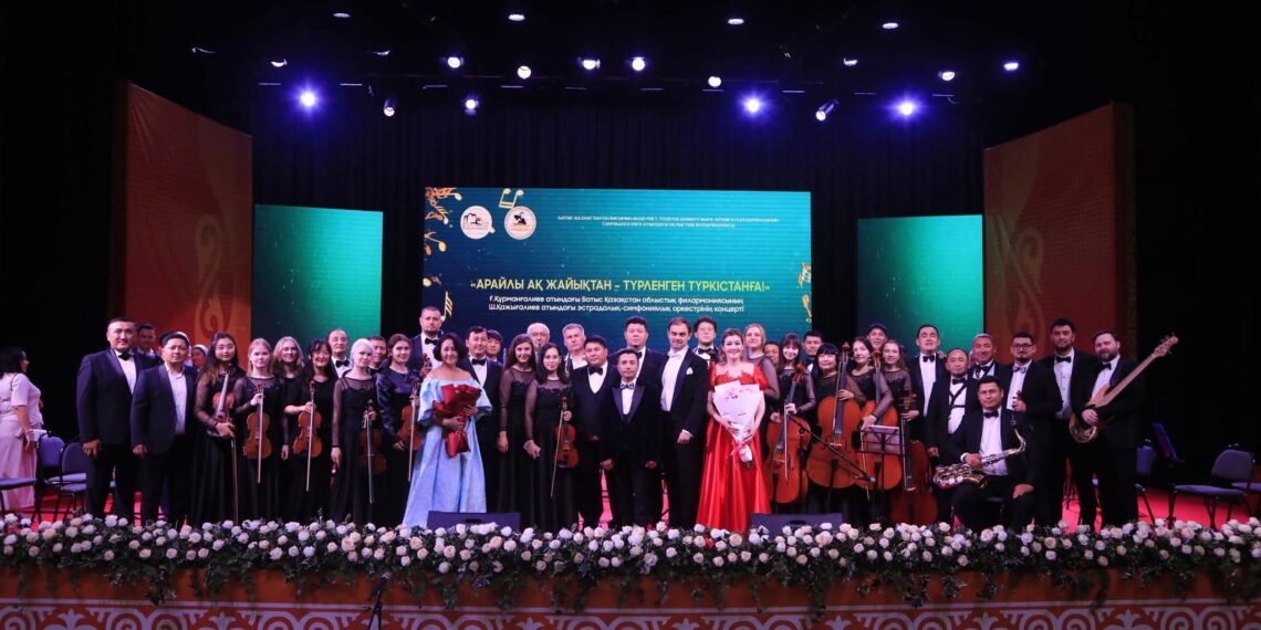 ТҮРКІСТАН МЕКЕНІНЕ АҚ ЖАЙЫҚТЫҢ ӨНЕР КЕРУЕНІ КЕЛДІ