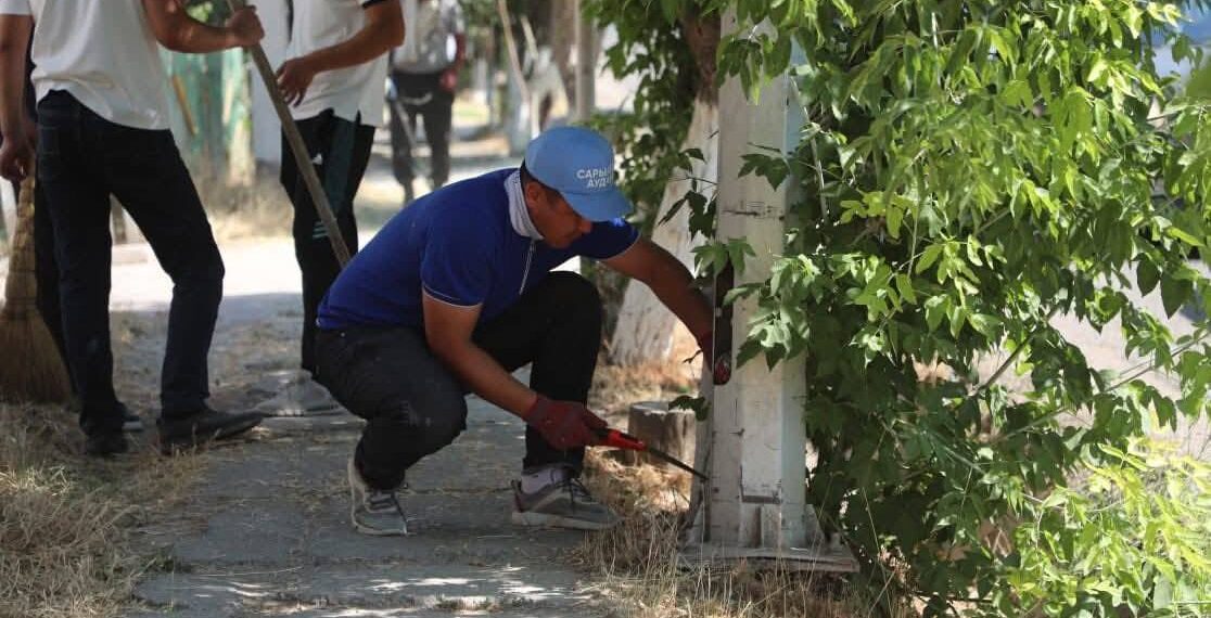 САРЫАҒАШ АУДАНЫНДА ТҰРҒЫНДАР СЕНБІЛІК ЖҰМЫСТАРЫНДА  БЕЛСЕНДІЛІК КӨРСЕТТІ