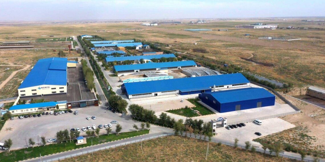 ТҮРКІСТАНДА ЕЛІМІЗ ҮШІН ИМПОРТТЫ АЗАЙТЫП, ЭКСПОРТ КӨЛЕМІН АРТТЫРУ БАҒЫТЫНДА ЖОБАЛАР ЖҮЗЕГЕ АСЫРЫЛАТЫН БОЛАДЫ