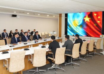 МАҚТААРАЛ МАҢЫНДА ЖАҢА ӨНДІРІС ОРЫНДАРЫН АШУ БОЙЫНША КЕЛІССӨЗ ЖҮРДІ