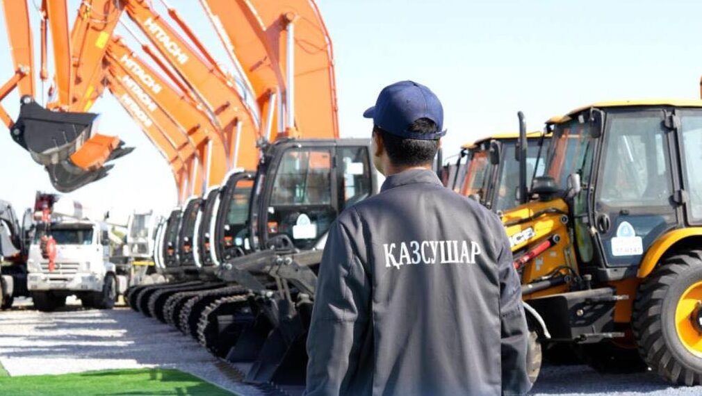 ТҮРКІСТАН ОБЛЫСЫНДА 80 ШАҚЫРЫМҒА ЖУЫҚ КАНАЛ БЕТОНДАЛДЫ