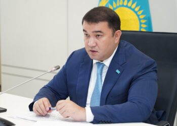 ТҮРКІСТАН ОБЛЫСЫНЫҢ ӘКІМІ ӨНДІРІС ОРЫНДАРЫН АШУ ЖҰМЫСЫН ЖЕДЕЛДЕТУДІ ТАПСЫРДЫ