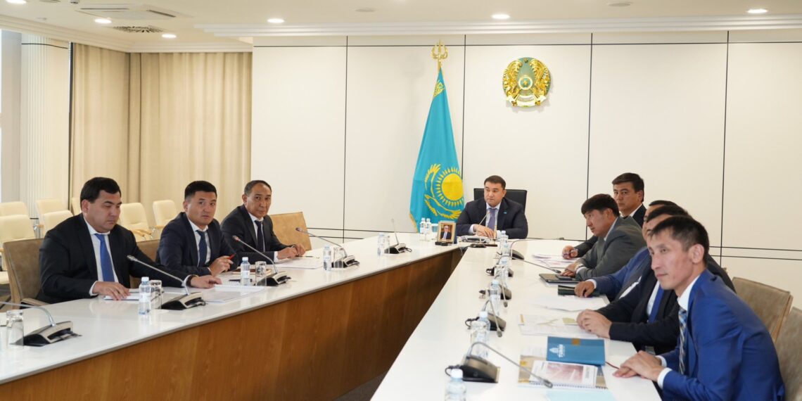 ТҮРКІСТАННЫҢ ТУРИСТІК ӘЛЕУЕТІН КӨТЕРЕТІН ЖАҢА НЫСАНДАРДЫҢ ЖОБАСЫ ҚАРАЛДЫ