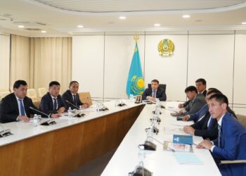 ТҮРКІСТАННЫҢ ТУРИСТІК ӘЛЕУЕТІН КӨТЕРЕТІН ЖАҢА НЫСАНДАРДЫҢ ЖОБАСЫ ҚАРАЛДЫ