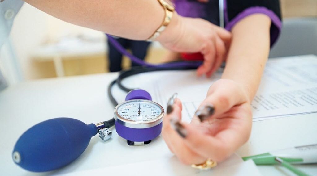 Достижения Казахстана в борьбе с сердечно-сосудистыми заболеваниями и раком были отмечены в докладе ВОЗ