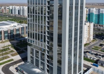 ТҮРКІСТАНДАҒЫ ЖАҢАДАН АШЫЛҒАН ХАЛЫҚАРАЛЫҚ УНИВЕРСИТЕТТЕ ЖАСАНДЫ ИНТЕЛЛЕКТ ТЕХНОЛОГИЯЛАРЫ БОЙЫНША БІЛІМ БЕРІЛЕДІ