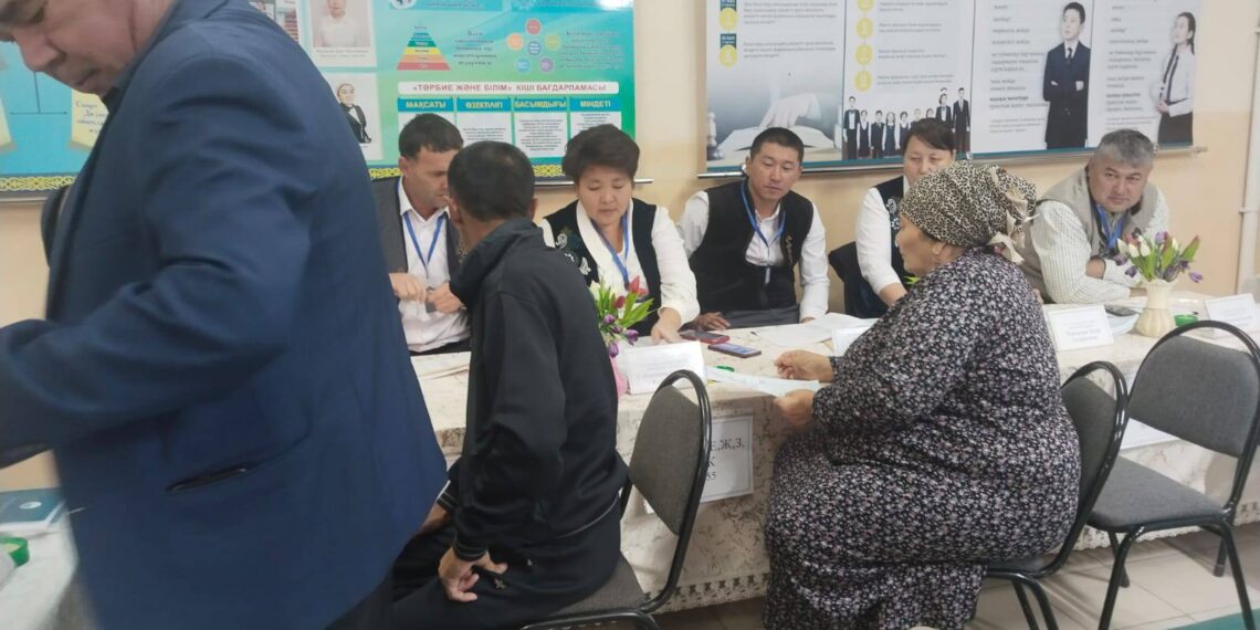 САЙРАМ АУДАНЫНДА 89 УЧАСКЕ ТАҢҒЫ 7.00-ДЕ АШЫЛДЫ