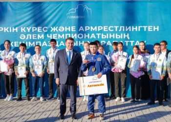ТҮРКІСТАН ОБЛЫСЫНДА ӘЛЕМ ЧЕМПИОНДАРЫНА 4 АВТОКӨЛІК ТАБЫСТАЛДЫ
