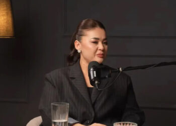 Продюсер Мөлдір Мұқанова Тұрсынбек Қабатовпен ажырасқанын алғаш рет растады