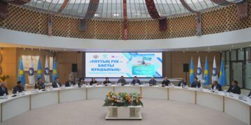 ТҮРКІСТАНДА «ҰЛТТЫҚ РУХ – БАСТЫ ҚҰНДЫЛЫҚ» ТАҚЫРЫБЫНДА ДӨҢГЕЛЕК ҮСТЕЛ ӨТТІ