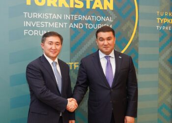 ТҮРКІСТАН ОБЛЫСЫНЫҢ ӘКІМІ ШЕТЕЛДІК КОМПАНИЯ БАСШЫЛАРЫ МЕН ИНВЕСТОРЛАРМЕН КЕЗДЕСТІ