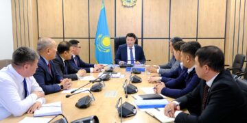 ТҮРКІСТАН: «ҮЛГІЛІ АУЫЛ» БАЙҚАУЫНЫҢ КОМИССИЯ ОТЫРЫСЫ ӨТТІ