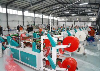 ТҮРКІСТАНДА ПЛАСТИК ЫДЫСТАР МЕН ПОЛИЭТИЛЕН ПАКЕТТЕР ӨНДІРЕТІН ЖАҢА ЗАУЫТ ІСКЕ ҚОСЫЛДЫ